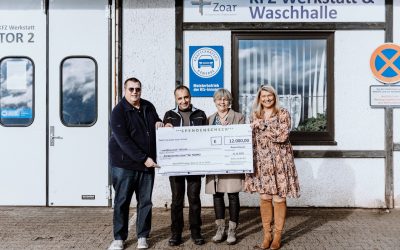 Spendenübergabe MusiKARlischer Abend